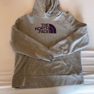 North Face Pull Over